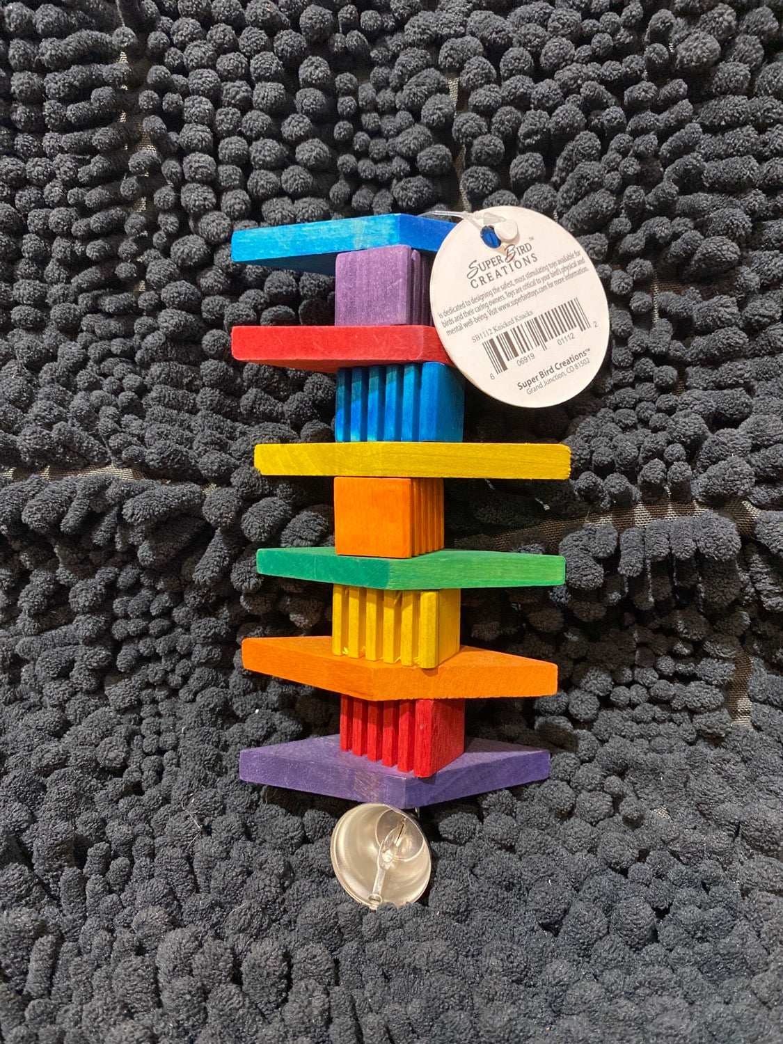 KNICKED KNACKS